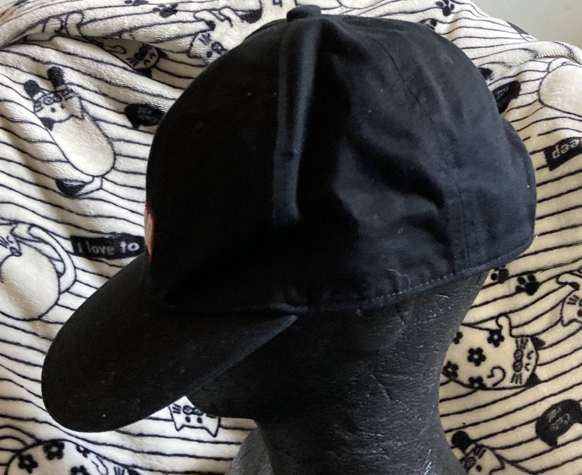 ブラックカラーキャップ【MARVEL マーベル】スナップバック帽子CAP/フリーサイズ(56cm)男女OK♪ユニセックス仕様_画像3
