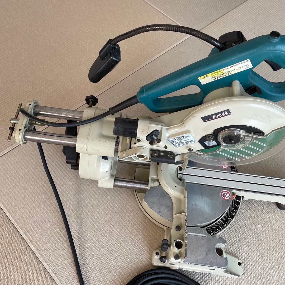 マキタ makita スライドマルノコ LS0713 スライド丸のこ マキタ makita スライドマルノコ LS0713 スライド丸のこ