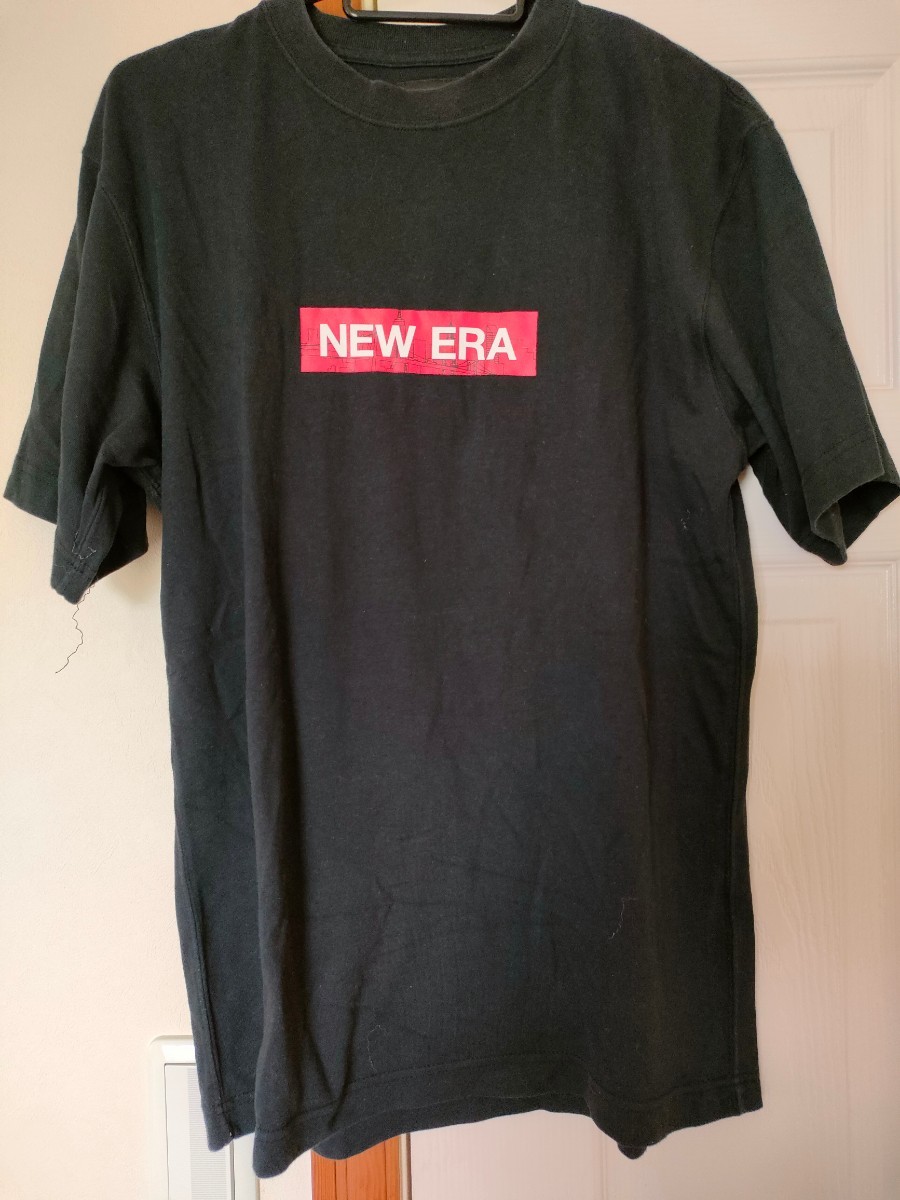 new era T-shirt S