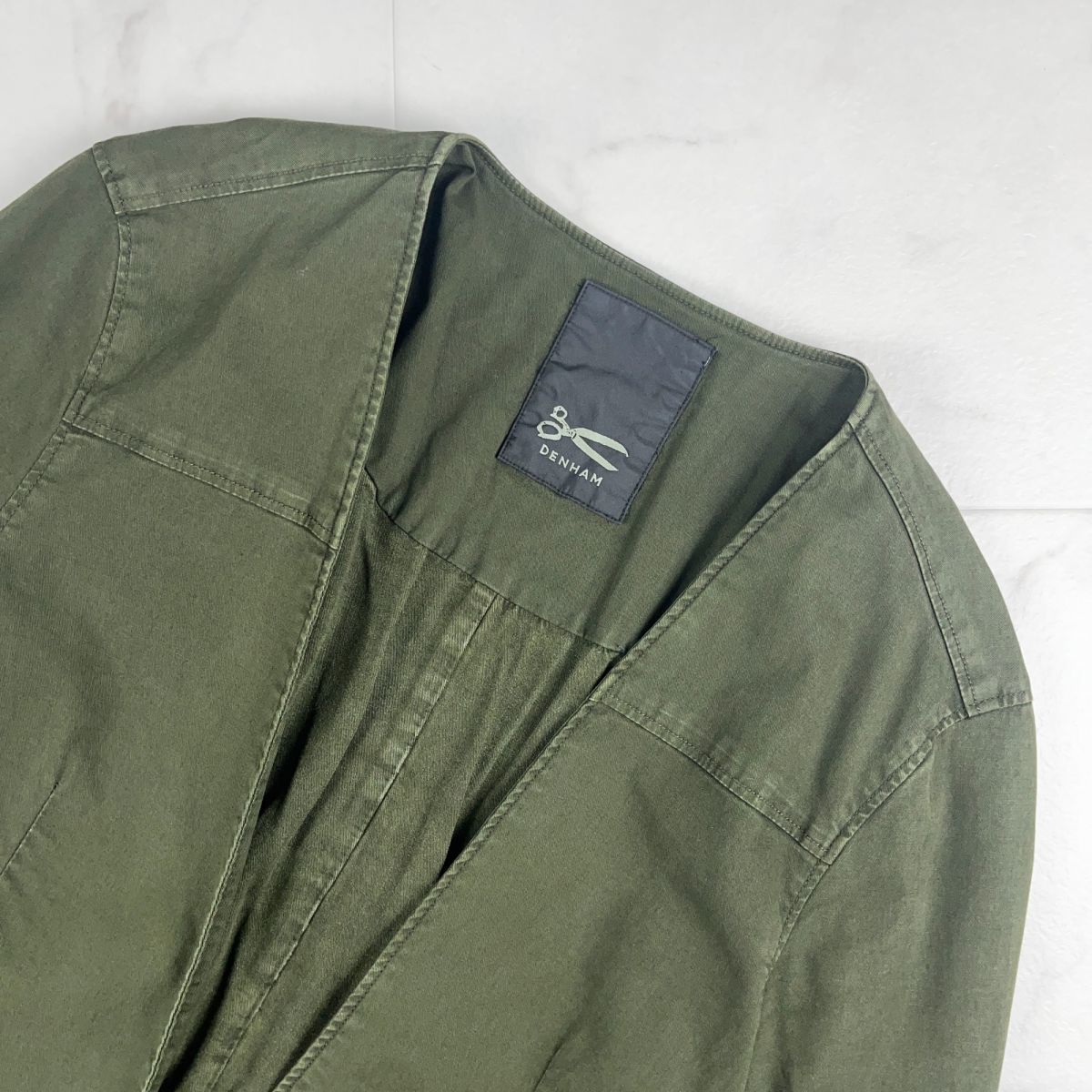 1着でも送料無料 美品 DENHAM サイズXS*FC956 モスグリーン 深緑