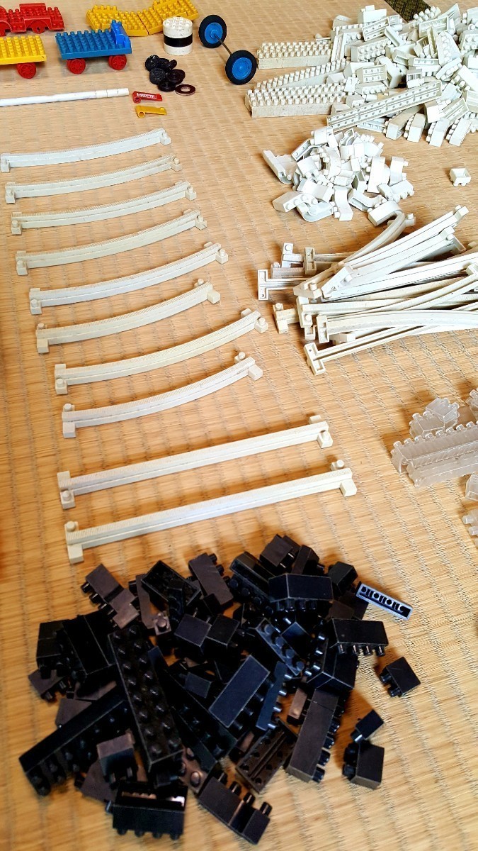 稀少!半世紀前】昭和レトロブロック玩具等多種大量出品! 検 稀少!半世紀前】昭和レトロブロック玩具等多種大量出品! 検