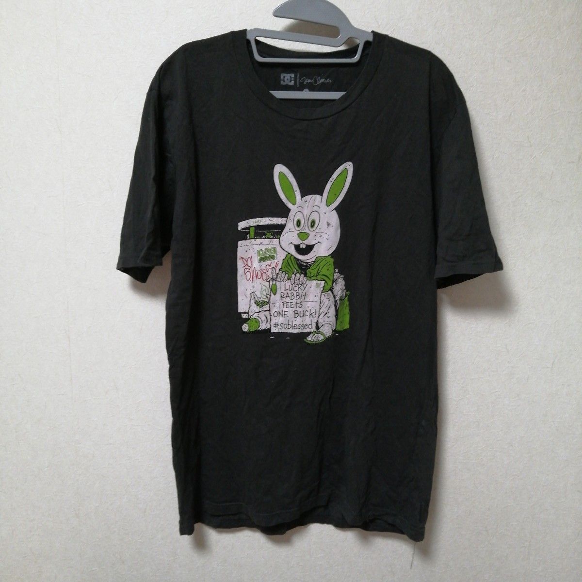 プリントTシャツ　クイックシルバー