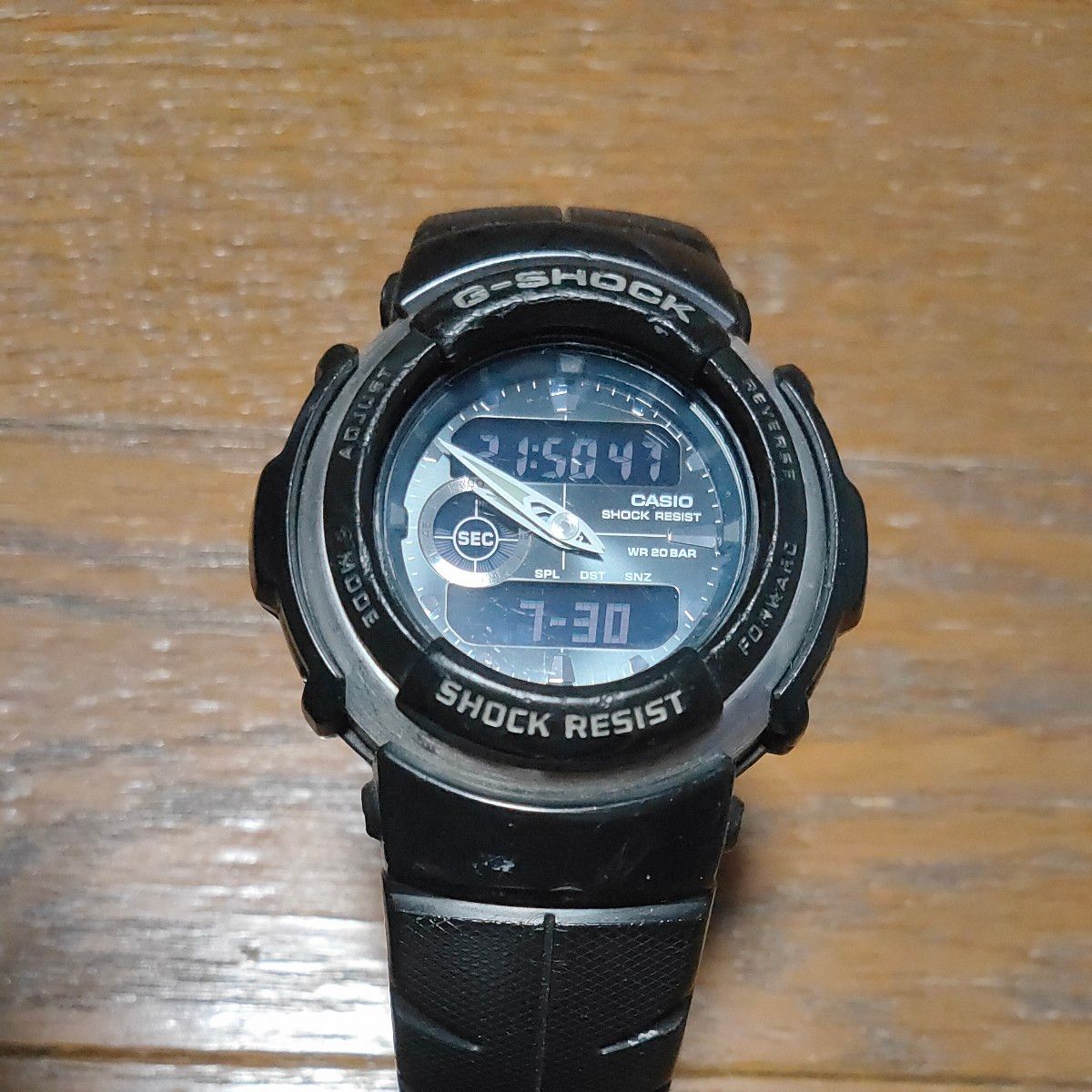  カシオ　G-SHOCK　g-300 G-300 G300 g300  Gショック　 CASIO　ジーショック　腕時計
