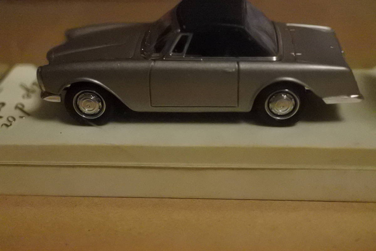 1/43 ソリド　FACEL　VEGA　HARDTOP　シルバー　レアモデル　未使用未開封品_画像3