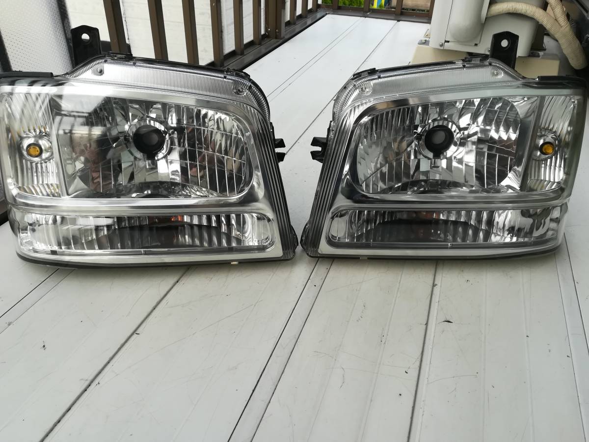 エブリィワゴン 後期 DA62W DA52W DG62W ヘッドライト左右 KOITO 100