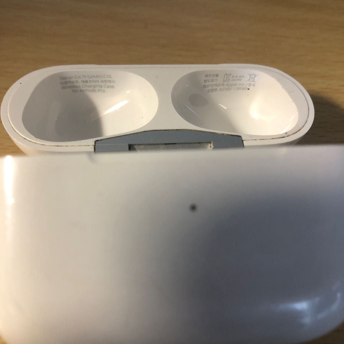 19 Apple Airpods Pro 第1世代 第一世代 A2190 A2083 A2084 正規 19 Apple Airpods Pro 第1世代 第一世代 A2190 A2083 A2084 正規