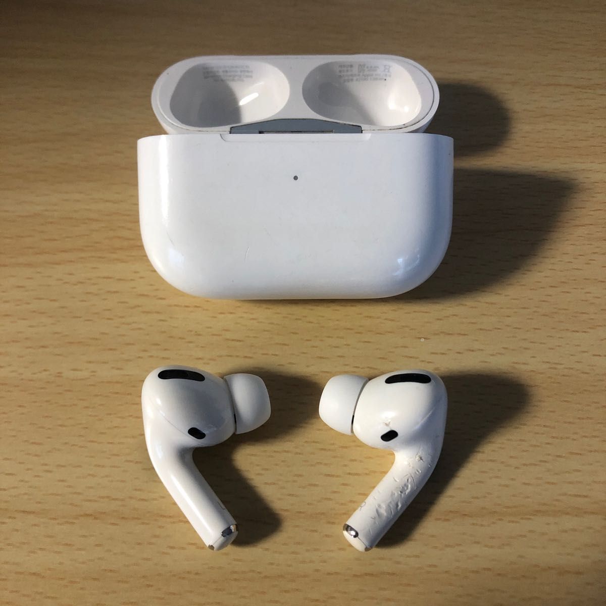 Apple Airpods Pro 第1世代 第一世代 A2190 A2083 A2084 正規品 MLWK3J