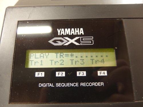0730395s[YAMAHA Yamaha QX5 digital si- ticket s recorder ] sequencer / electrification OK/ secondhand goods 