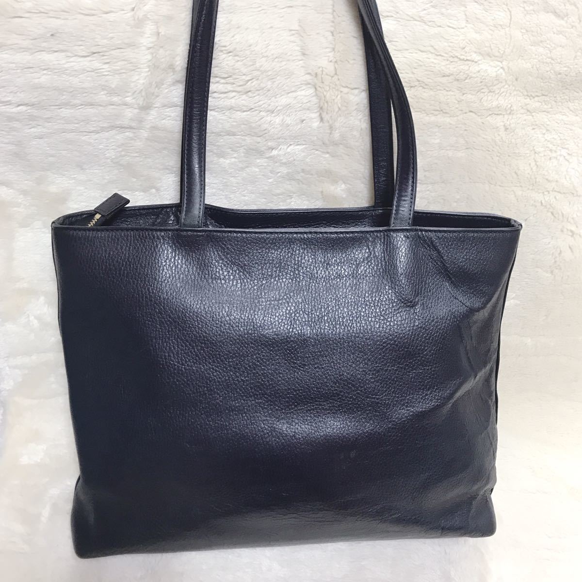 ハッシュタグ HushTug ビジネスバッグ ネイビー 本革 トート ハッシュタグ HushTug ビジネスバッグ ネイビー 本革 トート