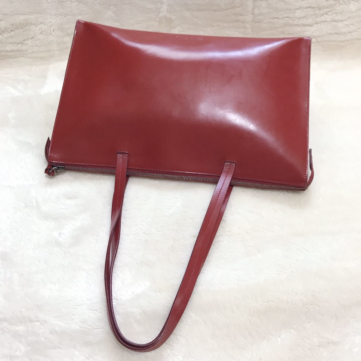 miumiu ヴィンテージ オールレザー ロゴ トートバッグ miumiu ヴィンテージ オールレザー ロゴ トートバッグ