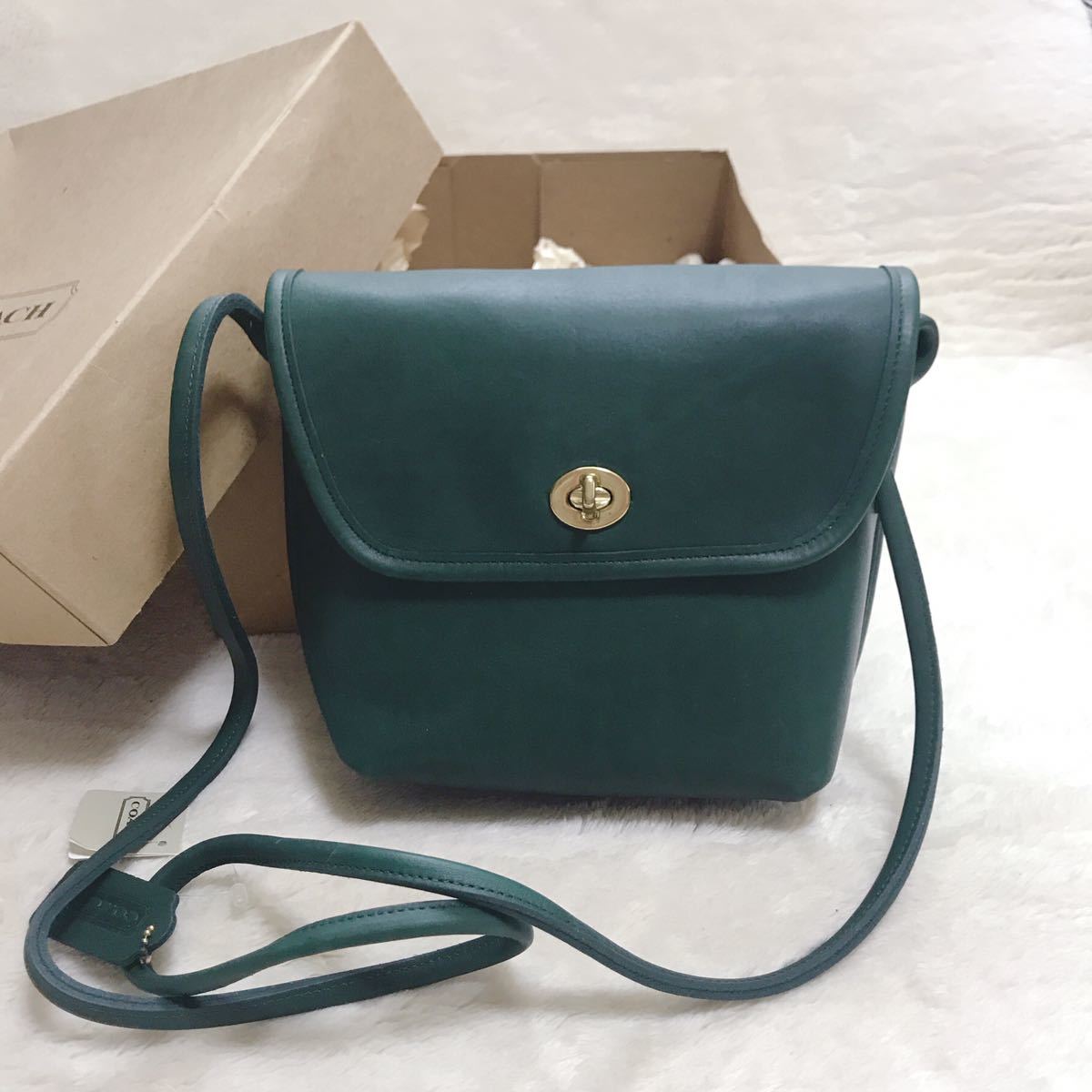 希少 新品未使用 オールドコーチ COACH ショルダーバッグ グリーン 激