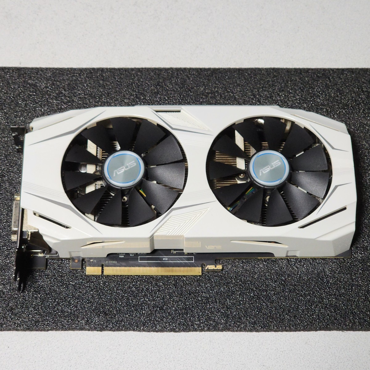 ASUS GEFORCE GTX1060 6GB GDDR5/DUAL-GTX1060-O6G 動作確認済み PC