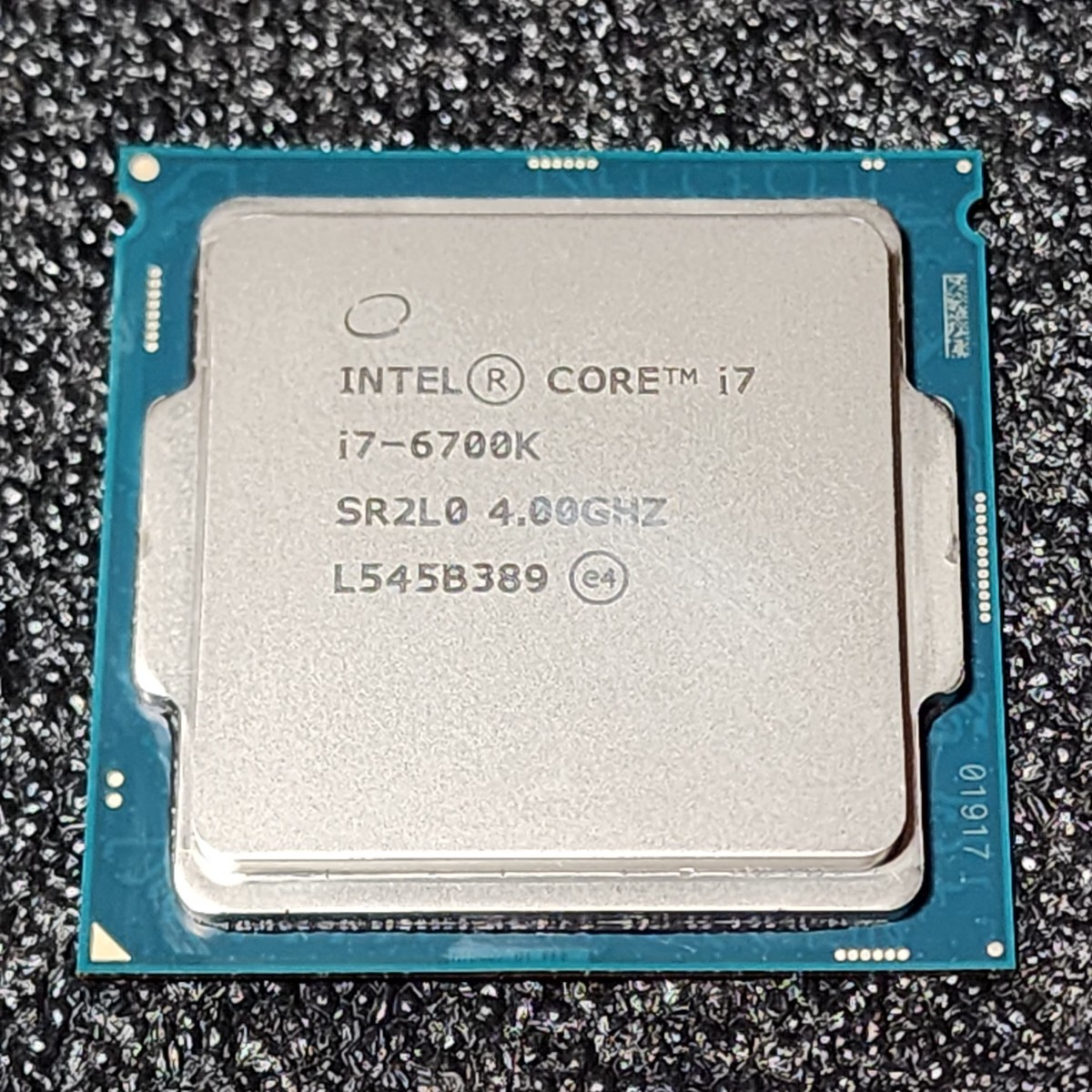 CPU Intel Core i7 6700K 4.0GHz 4コア8スレッド SkyLake PCパーツ