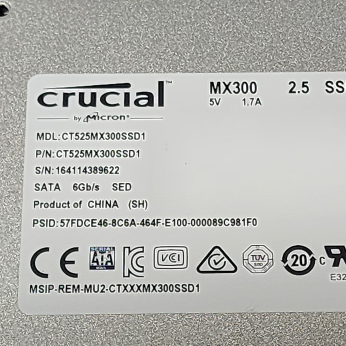 CRUCIAL MX300(CT525MX300SSD1) 525GB SATA SSD 正常品 2.5インチ内蔵SSD フォーマット済み PCパーツ  動作確認済み 480GB 500GB 512GB (2)