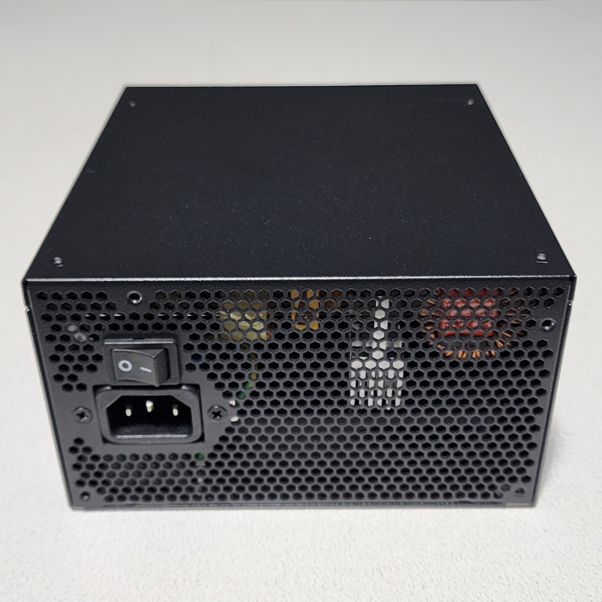 玄人志向 KRPW-GR1000W/90+ 1000W 80PLUS GOLD認証 ATX電源 玄人志向 KRPW-GR1000W/90+ 1000W 80PLUS GOLD認証 ATX電源