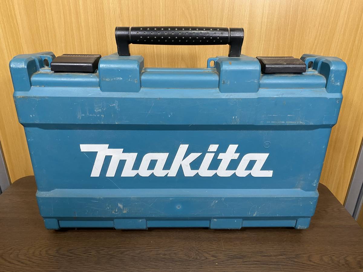 55) マキタ 充電式ピンタッカ PT353DZK 本体＋ケース (バッテリー、充電器別売) makita