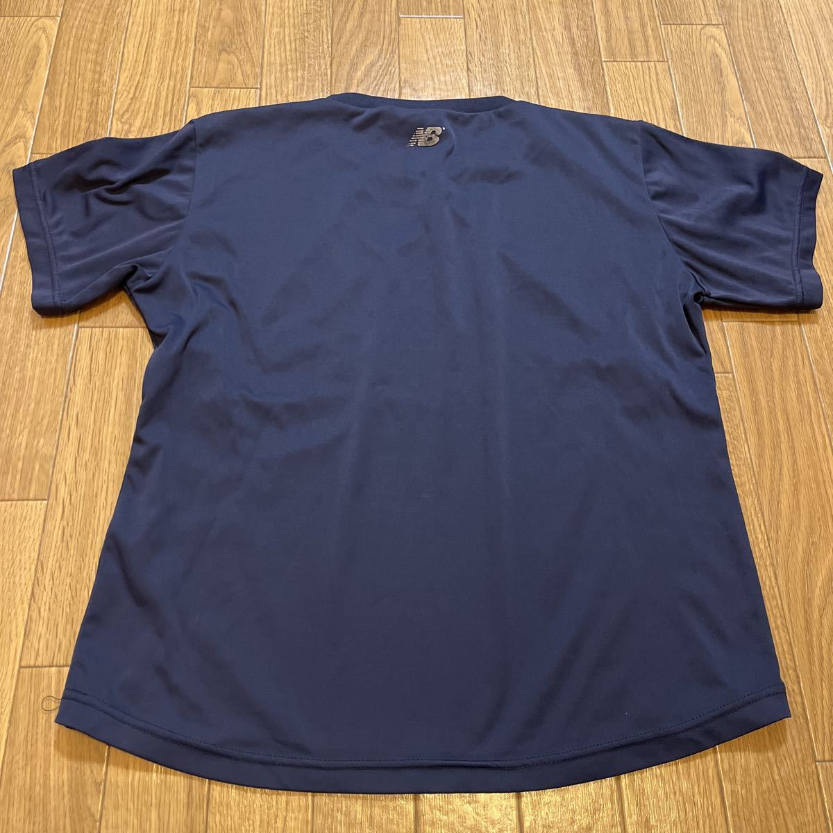♪⑦new balance ニューバランス 半袖Tシャツ スポーツウェア☆ネイビー Mサイズの画像4