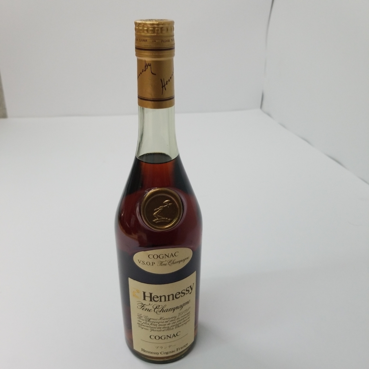 ＼半額SALE／飲料/酒古酒 Hennessy V.S.O.P COGNAC ヘネシー コニャック 700ml 未開栓 金
