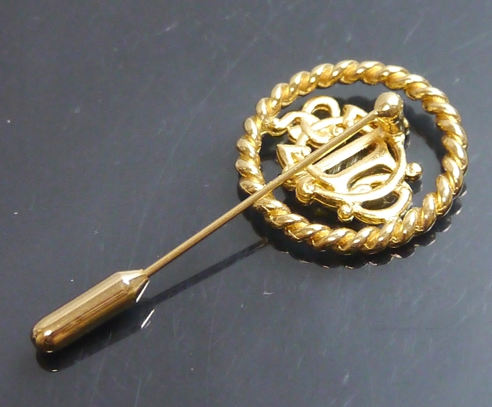  finest quality goods Dior pin brooch old Logo Gold Vintage rare 