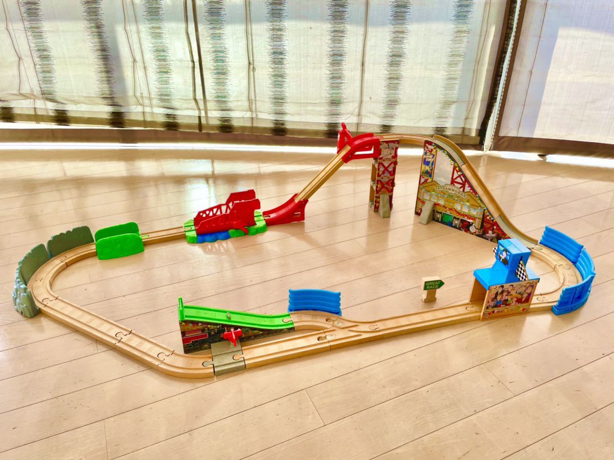 1円~ 売り切り きかんしゃトーマス THOMAS 木製レール レースデー