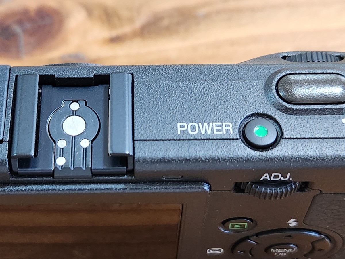 【美品】リコー RICOH GR DIGITAL 初代 シャッター1381回 コンパクトデジタルカメラ オールドデジカメ コンデジ