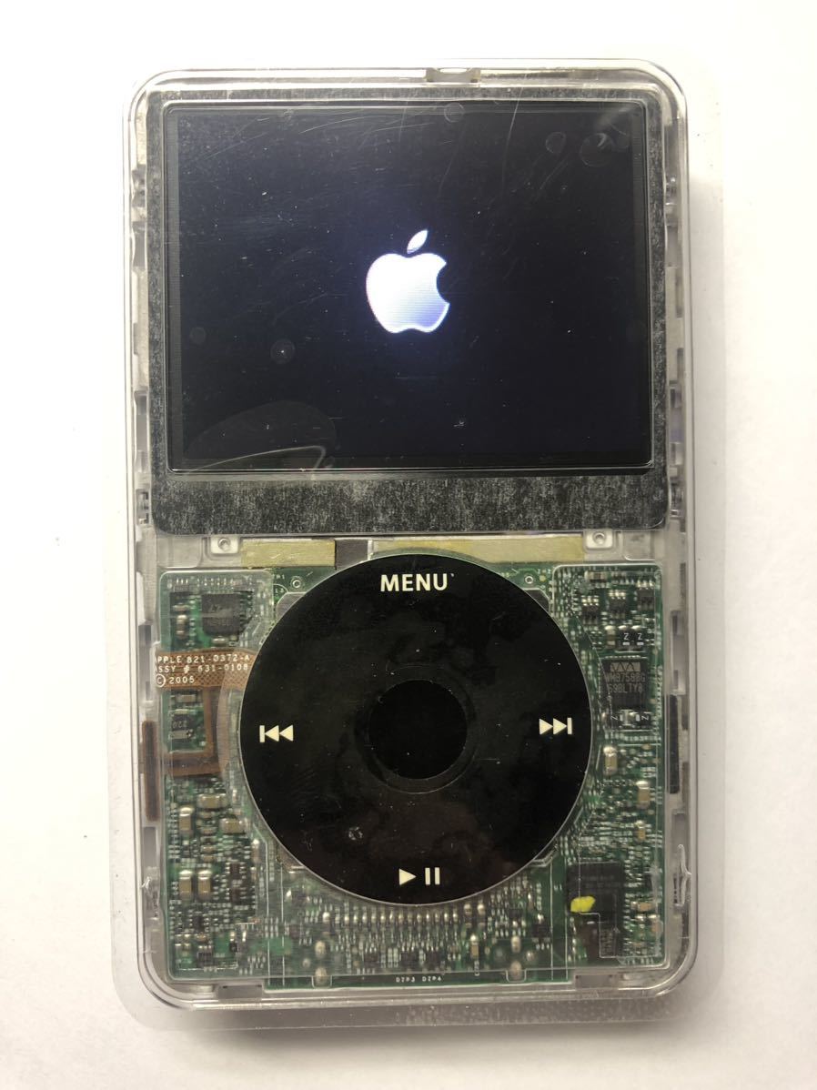 iPod classic 歴代最高音質第5.5世代 HDD160GB載せ替え　新品バッテリー交換済　iTunes、左右音OK  フロントパネル黒新品スケルトン交換済
