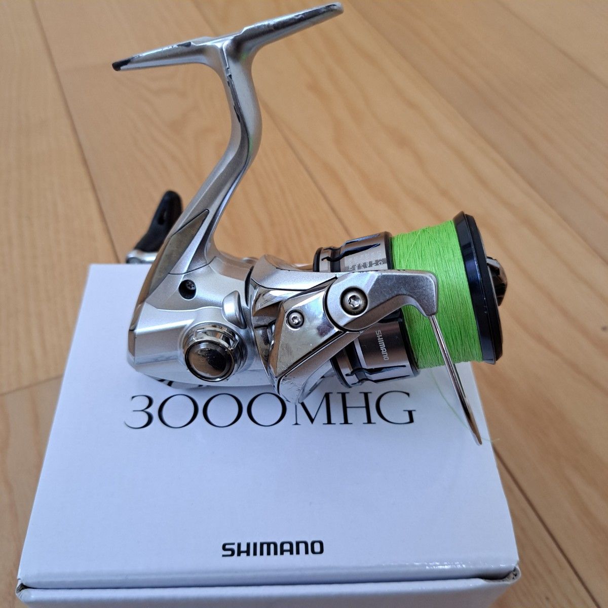 19ストラディック 3000MHG シマノ スピニングリール