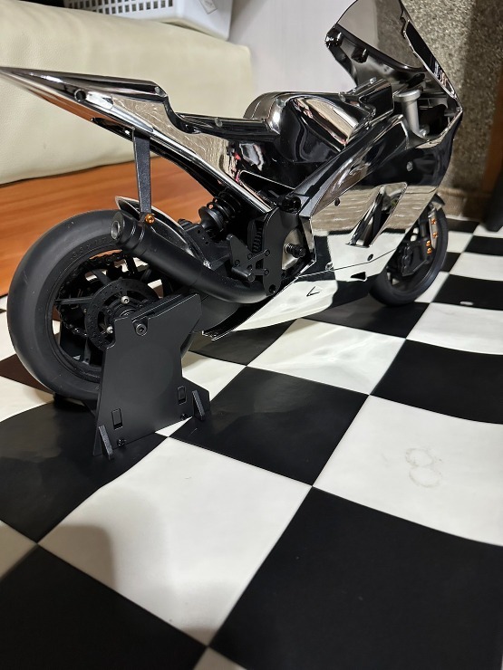 MOTO EP1 新品 組み立て後未走行 1/5 ラジコンバイク(ホビーラジコン