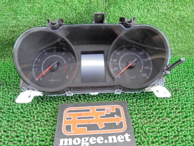 3ES2023 DH5)) Mitsubishi Delica D5 CV2W G power pack -ji original speed meter panel MM-0053/8100B809 mileage 197.638km
