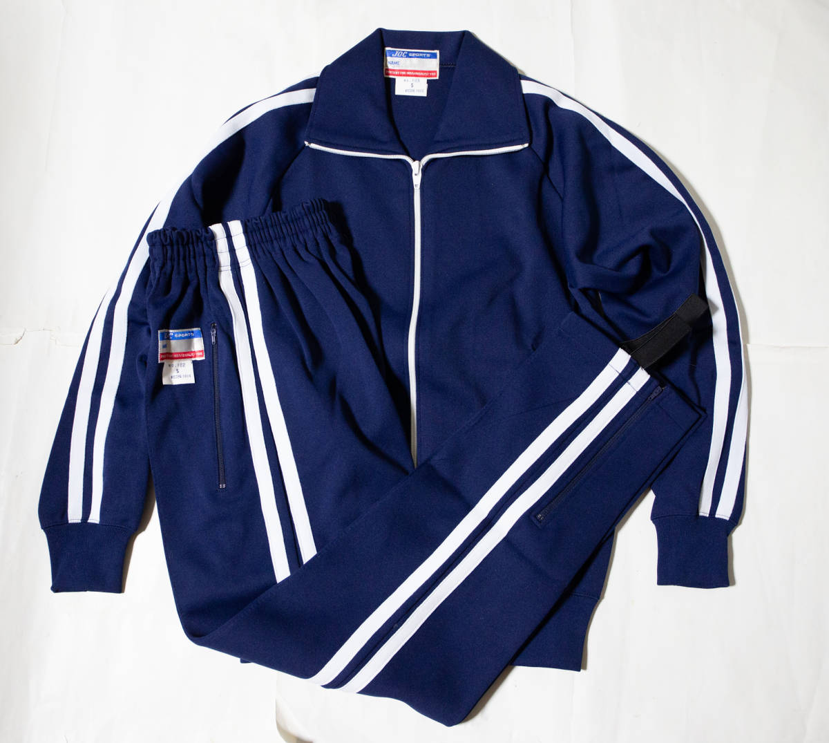 Yahoo!オークション - 体操服 学校ジャージ上下 紺×白2本線 S Yahoo!オークション - 体操服 学校ジャージ上下 紺×白2本線 S