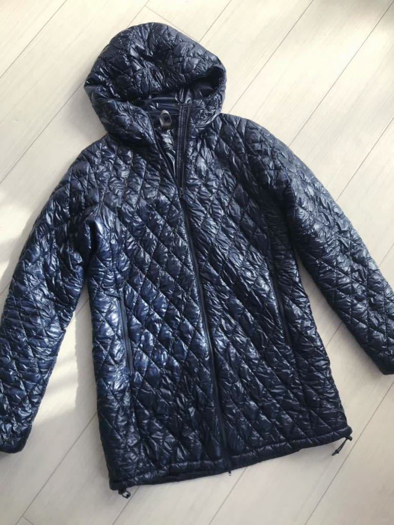 大人気新品 ライト軽量ダウン ノースフェイスTHE NORTH FACE ネイビー