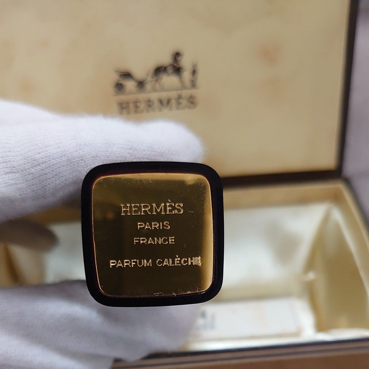HERMES】エルメス アトマイザー パルファム カレーシュ 香水 残 HERMES】エルメス アトマイザー パルファム カレーシュ 香水 残