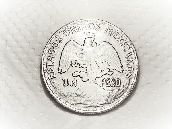 【銀貨　参考品】　１９１０年　メキシコ　１ペソ銀貨　　　0808308_画像2