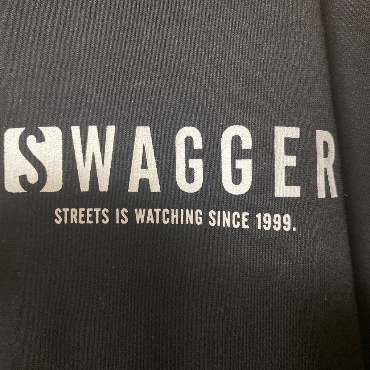 1円!レアデザイン!美品! スワッガー パーカー XL 黒 パックプリント SWAGGER_画像4