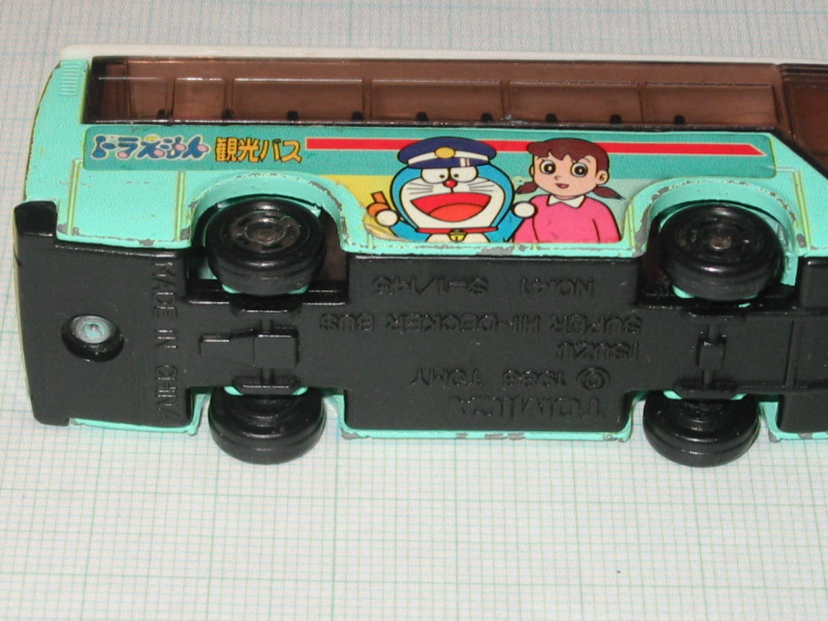 ヤフオク トミカ 41 ギフト ドラえもん運搬車セット いす