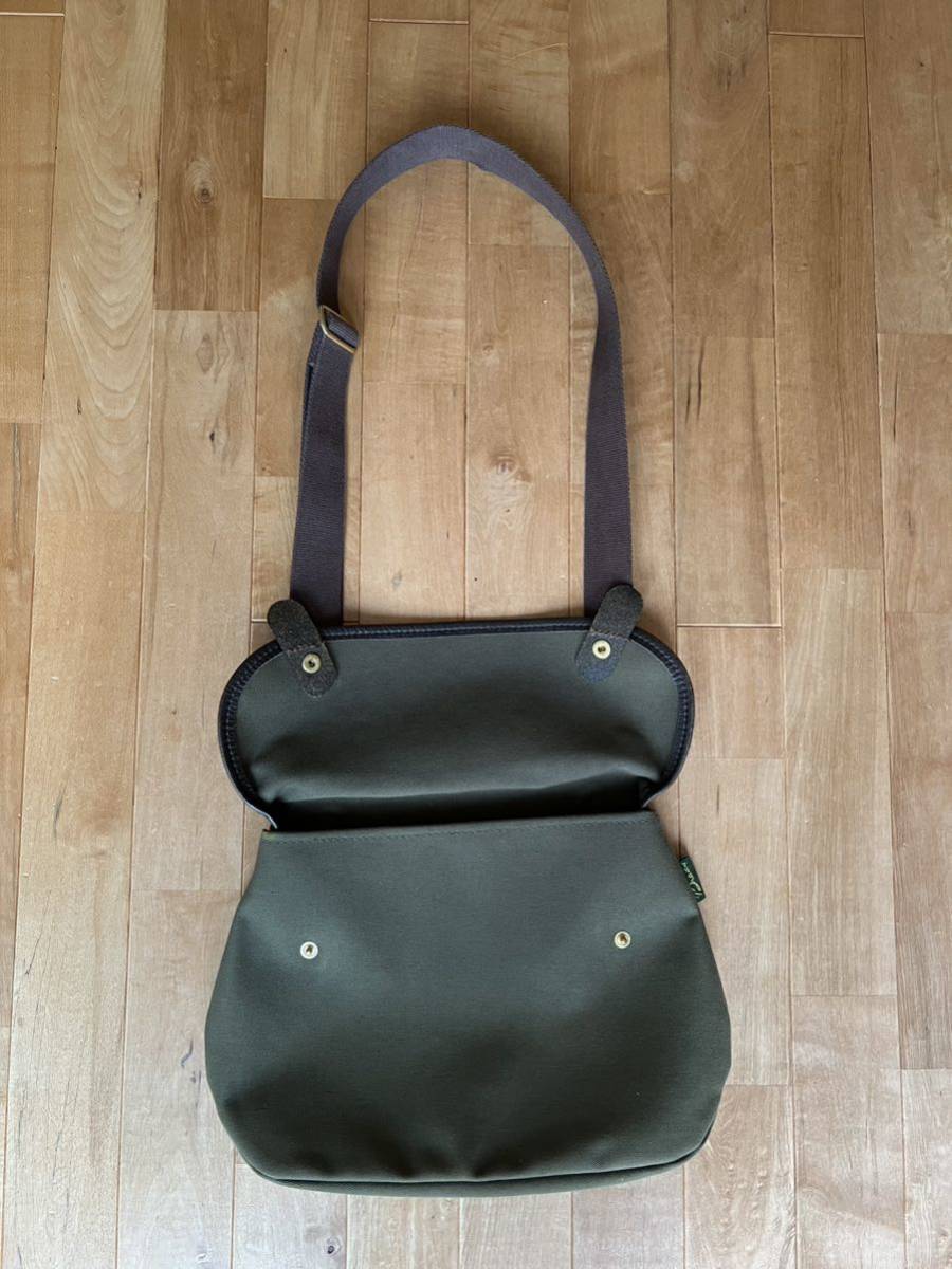 Brady blur tiAVON Avon shoulder bag Britain made olive 