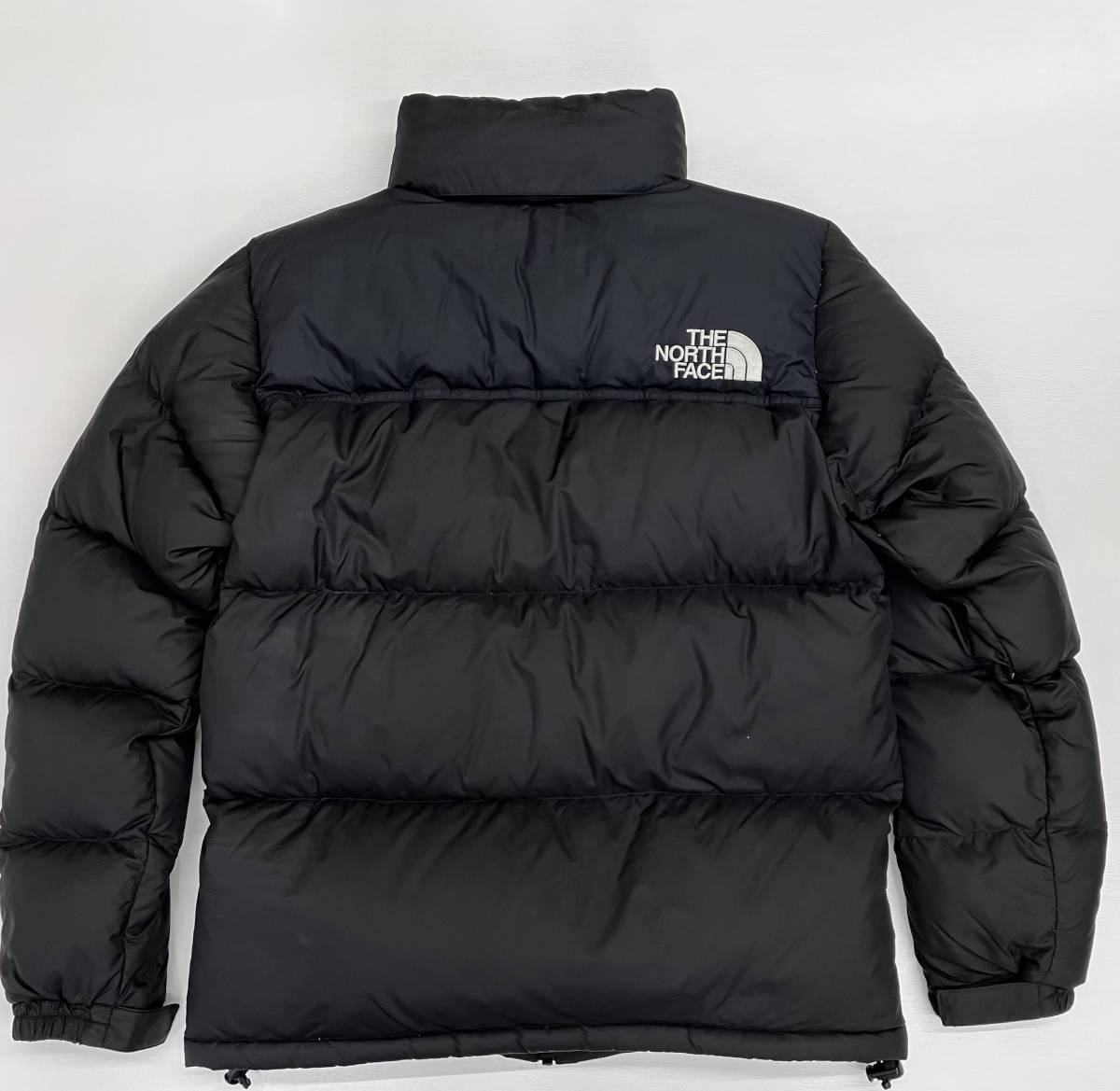 お気に入りの ザノースフェイス FACE NORTH THE Nuptse サイズM