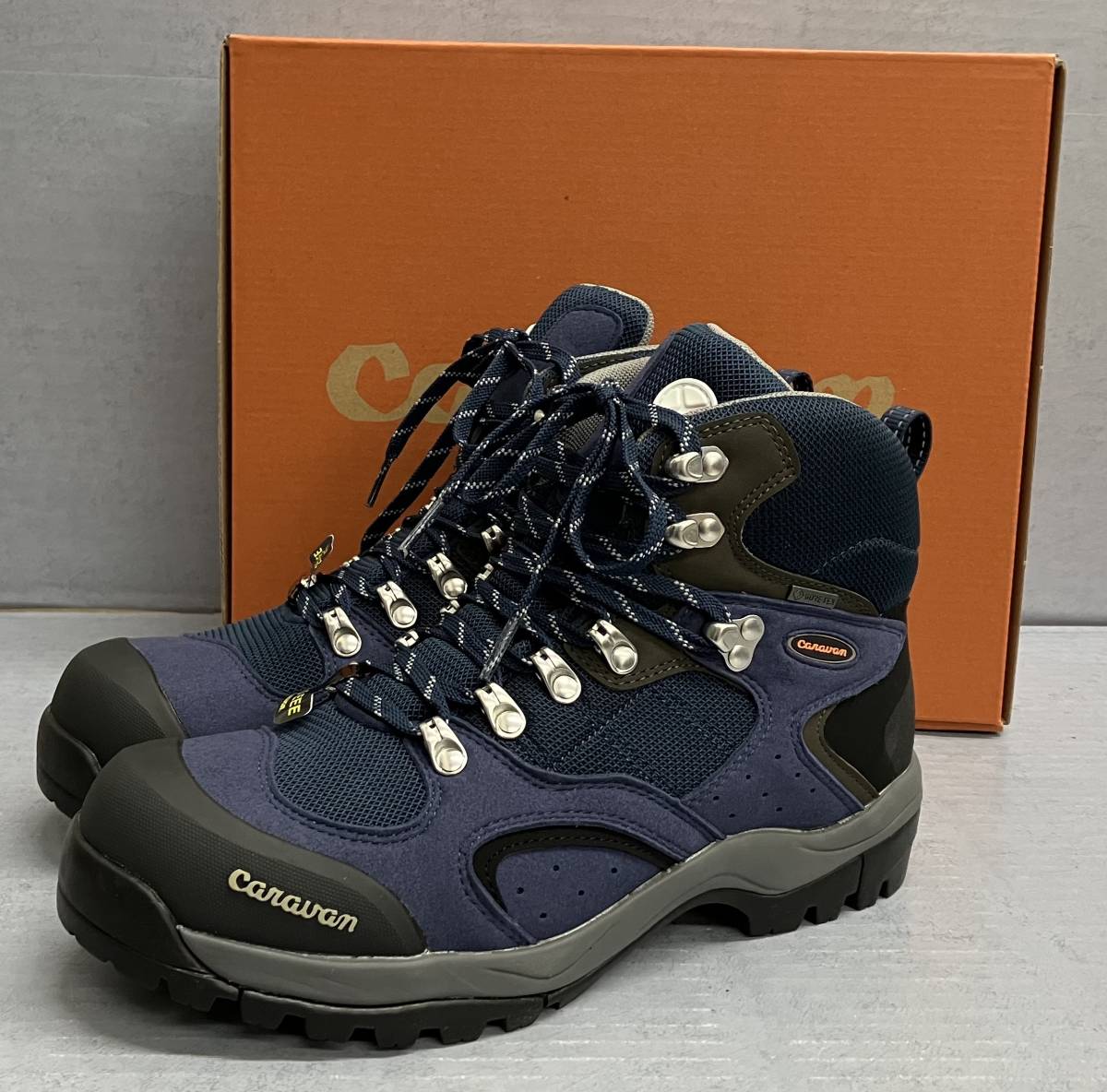 新品 Caravan キャラバン トレッキングシューズ 登山靴 GORE-TEX-