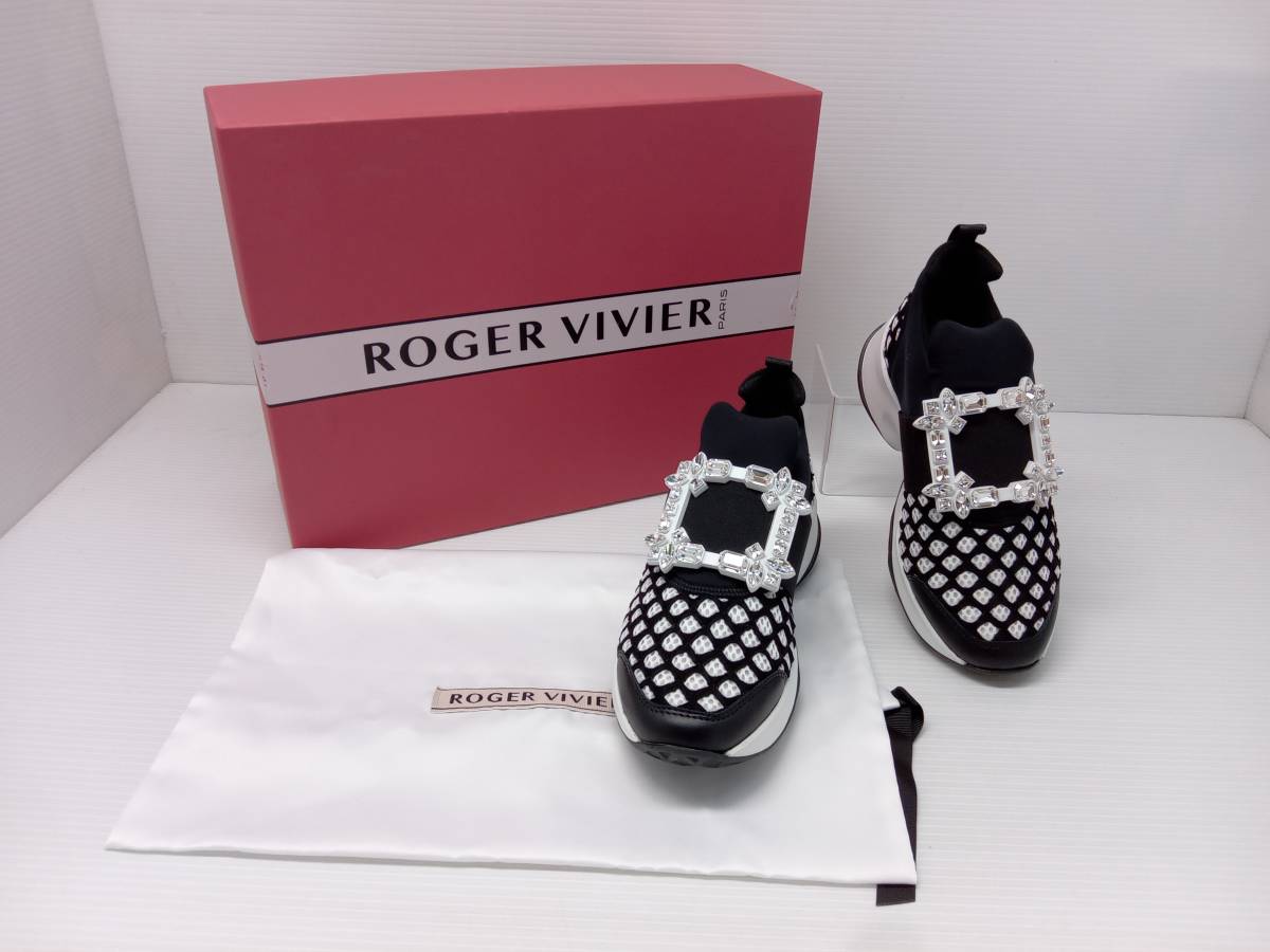 * beautiful goods box attaching ROGER VIVIERroje vi vi eRVW50624180KOT0002 sneakers -stroke las buckle shoes size 35(22cm) black × white through year 