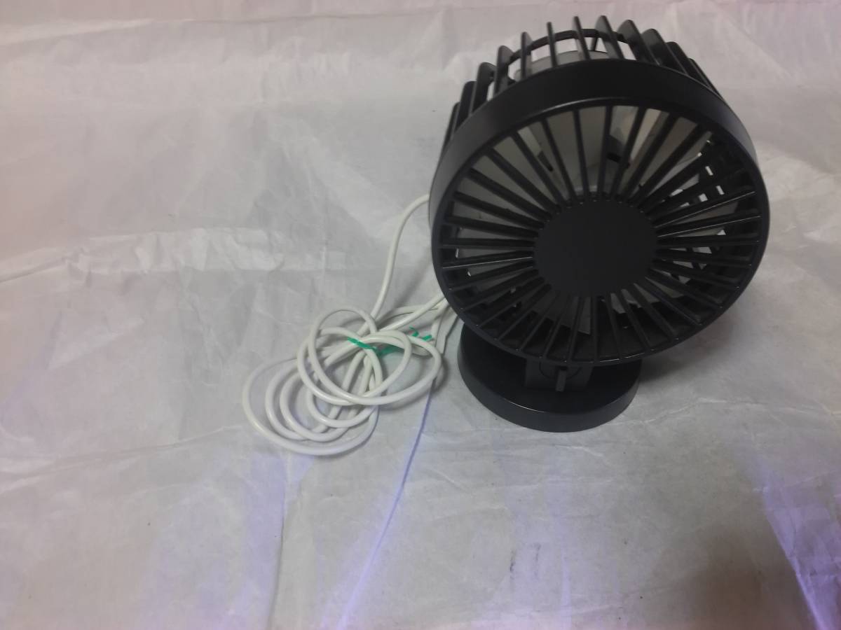 ** repeated . price decline TOW-LEAF FAN ( double fan function )USB desk electric fan black air flow 2 -step adjustment yawing none USB cable connection small size electric fan 