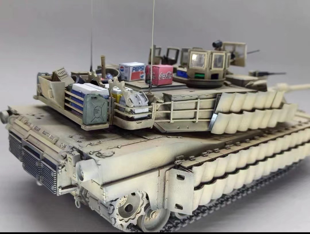 1/35 アメリカ陸軍 M1a2 tusk2 主力戦車 塗装済完成品_画像4