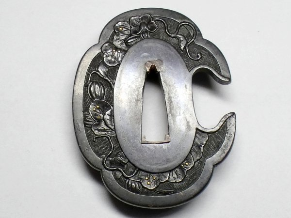 刀装具 #2994 新入荷】≪A級≫(鍔) 京金工の大名品!瓜 刀装具 #2994 新入荷】≪A級≫(鍔) 京金工の大名品!瓜