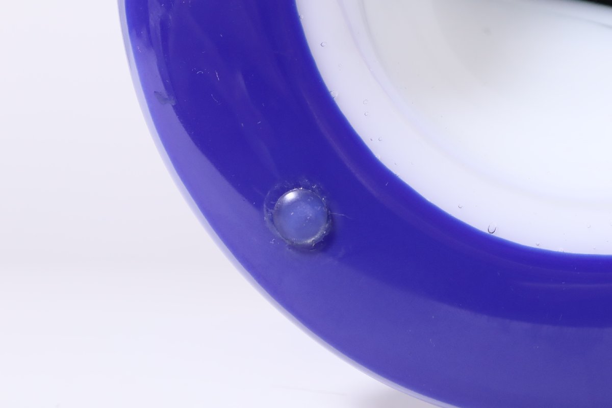 Hisao作 硝子細工 青と白のコントラストが素敵なフラワーベース / ガラス細工 花瓶 飾り花入の画像10