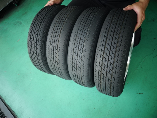 1000日元〜售罄13英寸鋁和155/65 R 13英寸旅行車R Alto Milazino生活每個Vamos Pino EK旅行車Otie Esse 1000円～売り切り13インチ社外アルミ＆１５５/６５R１３インチワゴンRアルトミラジーノライフエブリィバモスピノEKワゴンオッティエッセ