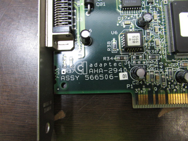 【YPC1331】★Adaptec AHA-2940 SCSIボード PCI接続 未チェック現状渡し★中古_画像3