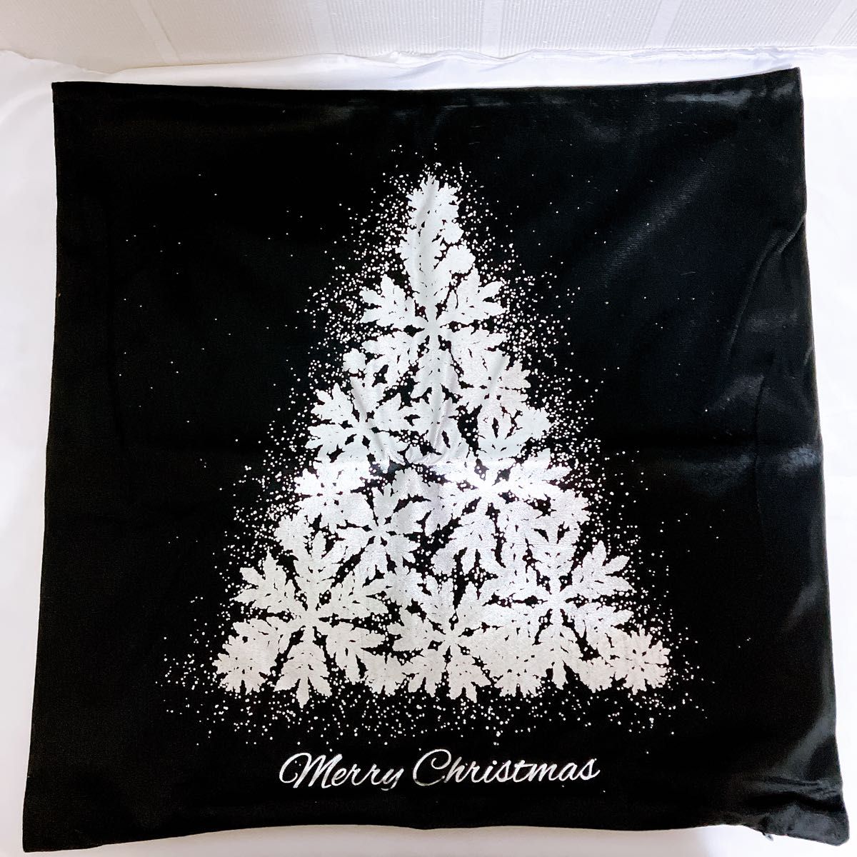 【人気商品】 クッションカバー　4枚 クリスマス ベルベット 黒 45×45cm