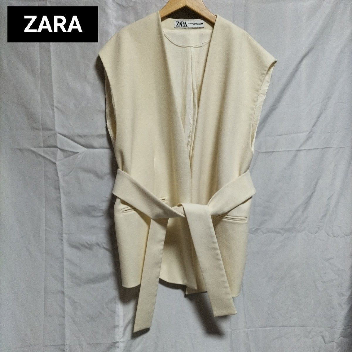 ZARA ベルテッドオーバーサイズベスト size XS-S ザラベルト付き ZARA ベルテッドオーバーサイズベスト size XS-S ザラベルト付き