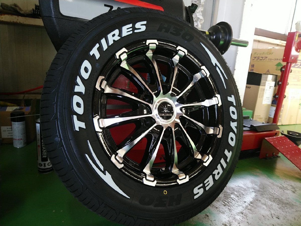 車検対応 ハイエース200系 人気 タイヤホイールセット TOYO H30 215/65R16 ホワイトレター 16インチ BD12_画像4