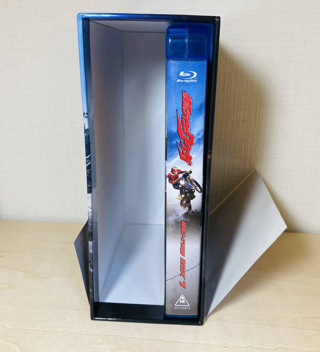 熱販売 仮面ライダークウガ □送料無料□ Blu-ray 全巻収納BOX付 初回