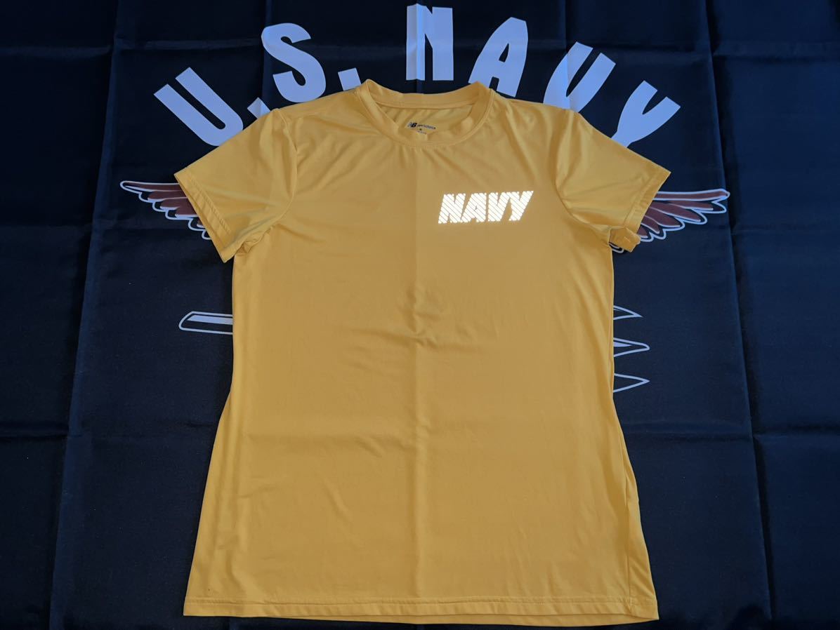 中古美品　MADE IN USA US NAVY PT SHIRTS made by New Balance　Tシャツ　アメリカ海軍 フィジカルトレーニング　MEDIUM_画像1